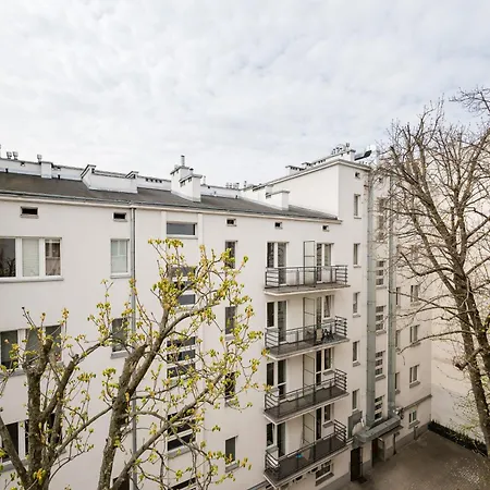 Apartment Poznanska Downtown Signature By Bookinghost *