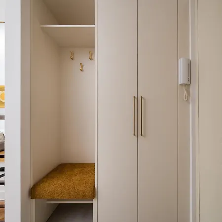 Poznanska Downtown Signature By Bookinghost Apartment Warsaw