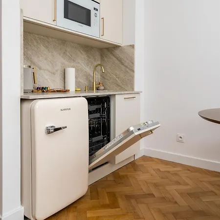Poznanska Downtown Signature By Bookinghost Apartment